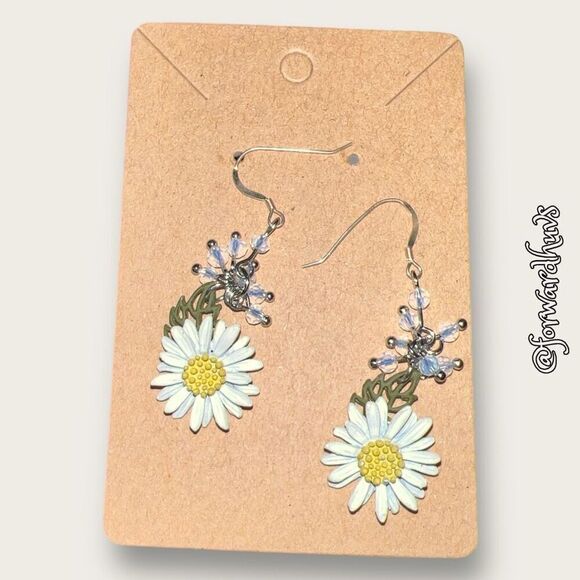 Bundle Sale 3 for $15 | Daisy Dangle Earrings - Picture 4 of 9